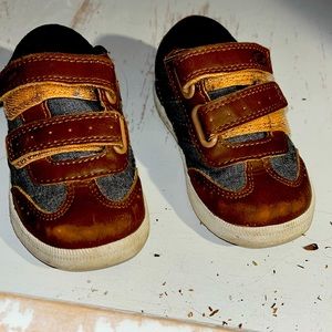 Dr. Scholl’s Kids Kameron sneaker NIB